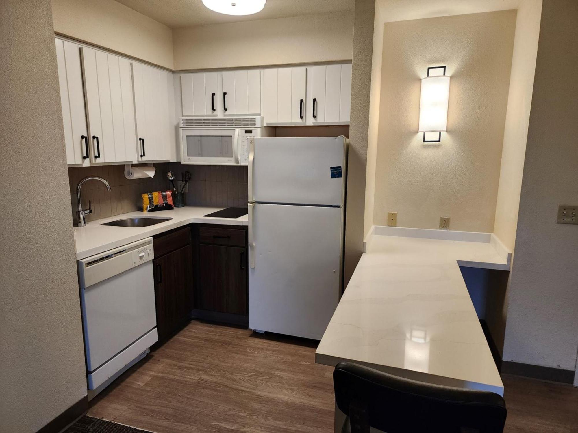 Staybridge Suites Allentown Airport Lehigh Valley By Ihg Exterior foto