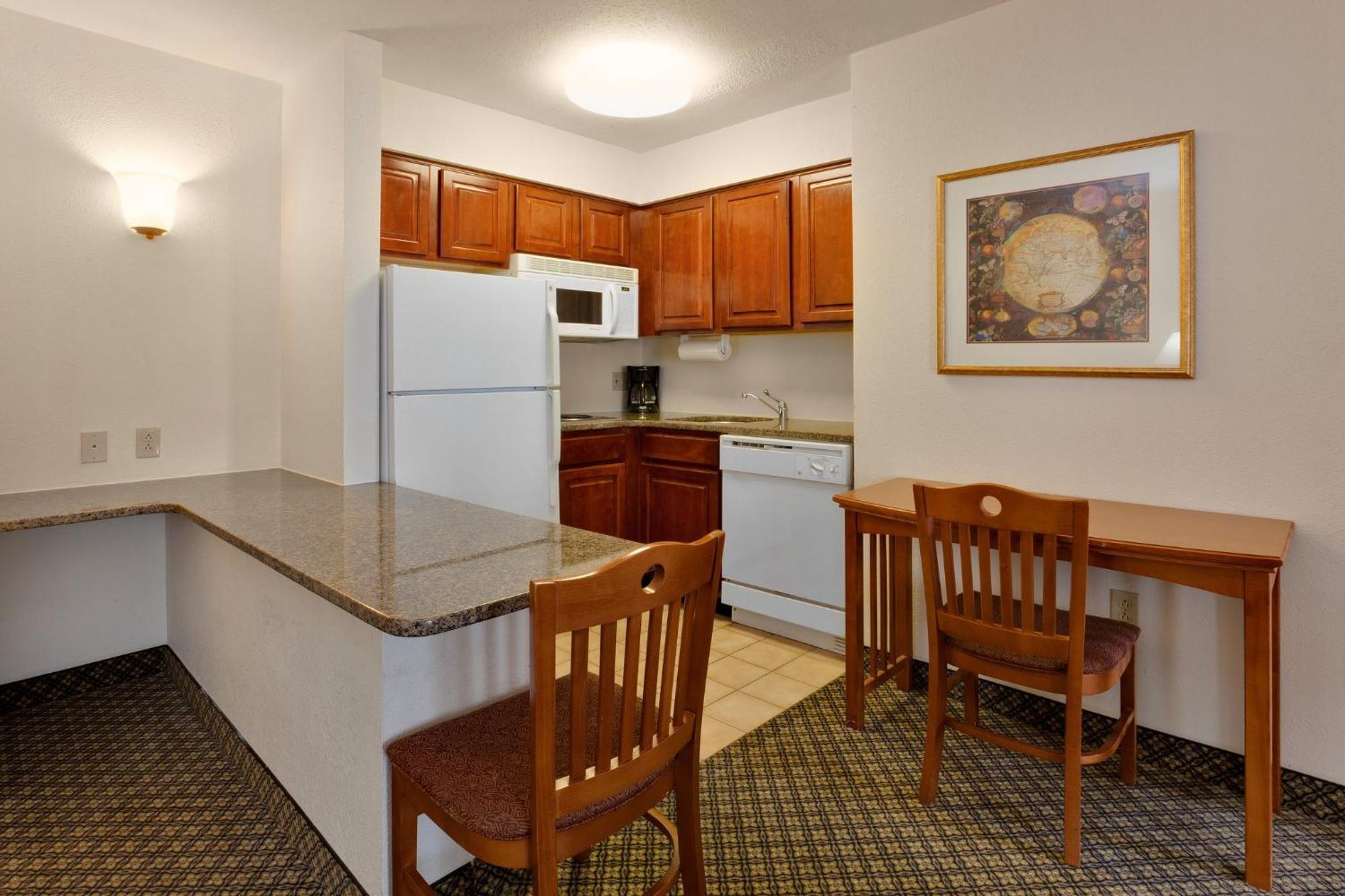 Staybridge Suites Allentown Airport Lehigh Valley By Ihg Exterior foto